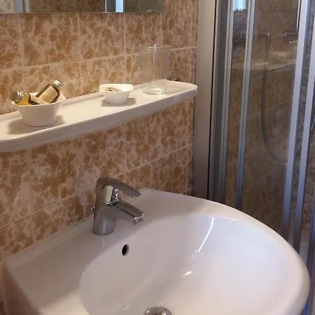 Landgasthof Grüner Baum *